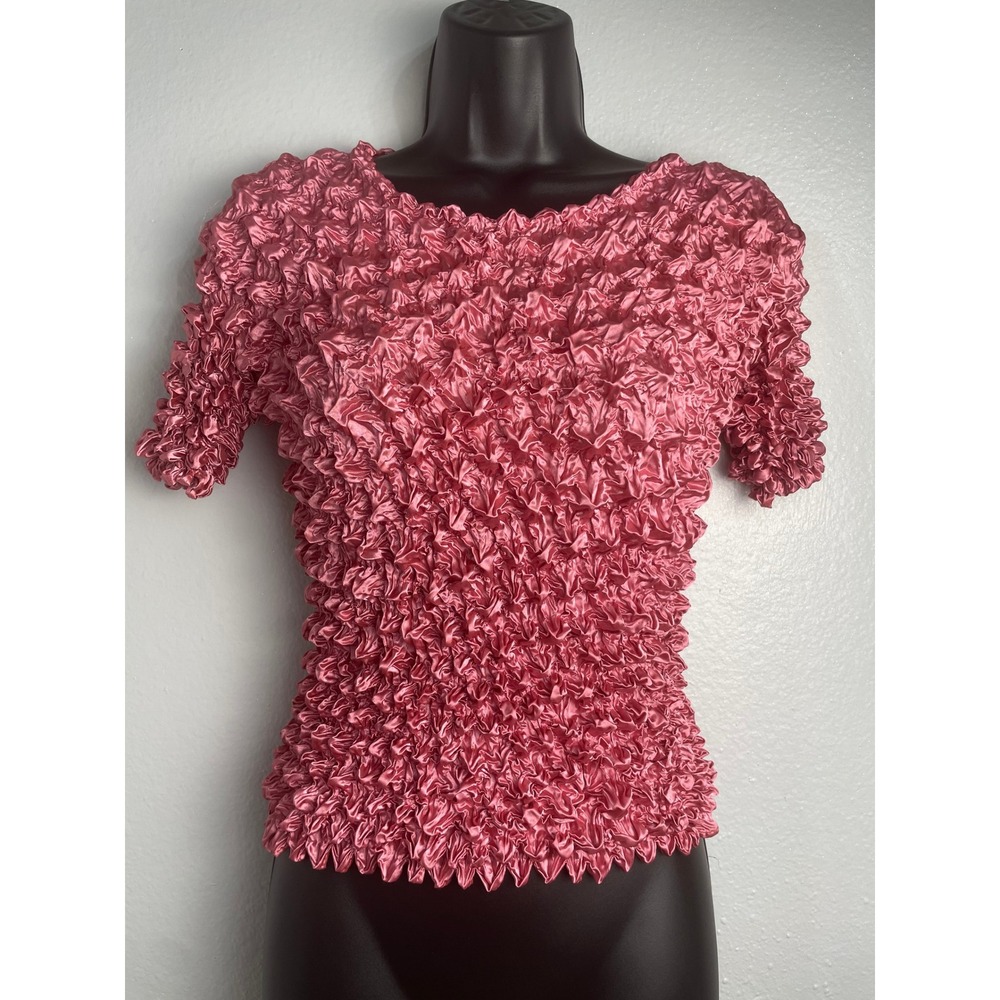Y2K Popcorn Bubble Top Rose Pink Short Sleeve Crinkle‎ Shirt NWT